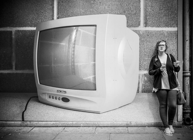 La conducta de los jóvenes puede indicar un cambio hacia el acceso bajo demanda y online