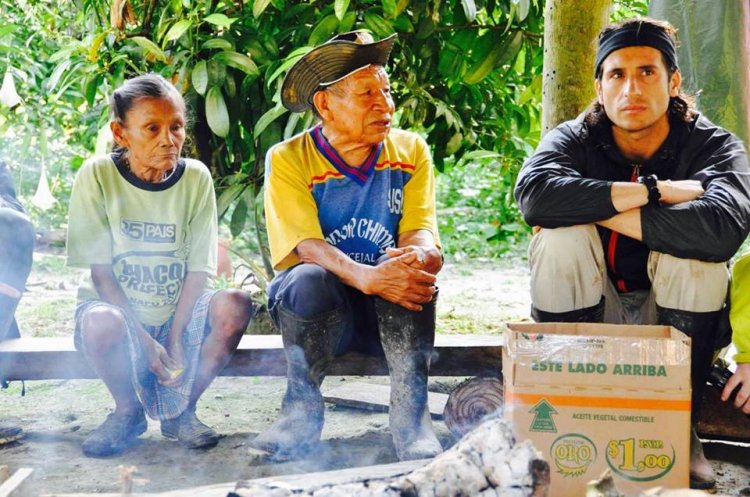 Santiago Tejedor en el Amazonas ecuatoriano Santiago Tejedor en el Amazonas ecuatoriano